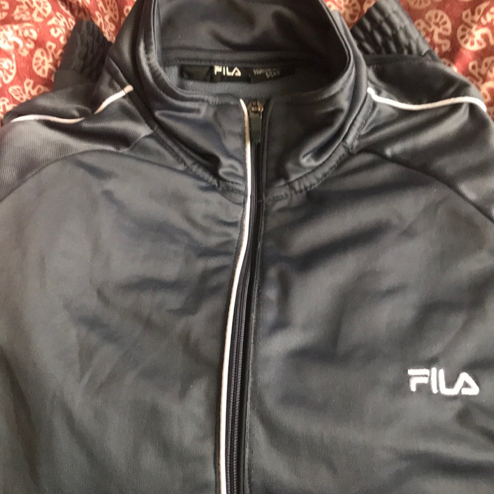 FILA WARMUP JACKET SMALL